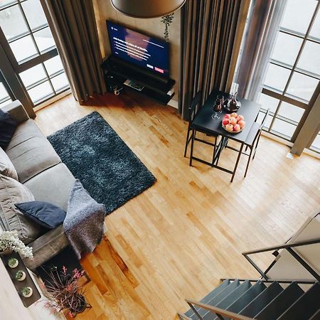 Dream Stay - Exclusive City Centre Loft With Free Parking & High Speed Wifi Tallinn Buitenkant foto