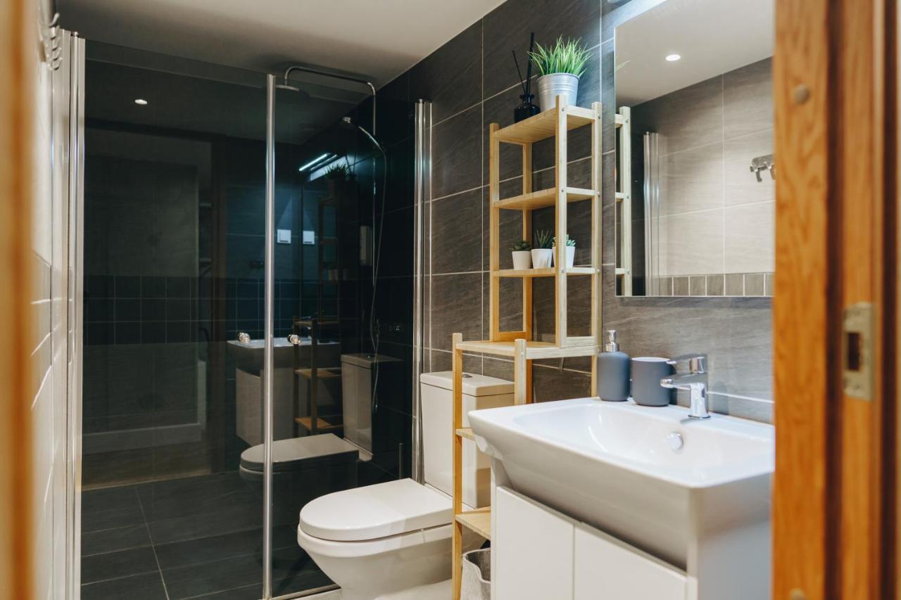 Dream Stay - Exclusive City Centre Loft With Free Parking & High Speed Wifi Tallinn Buitenkant foto
